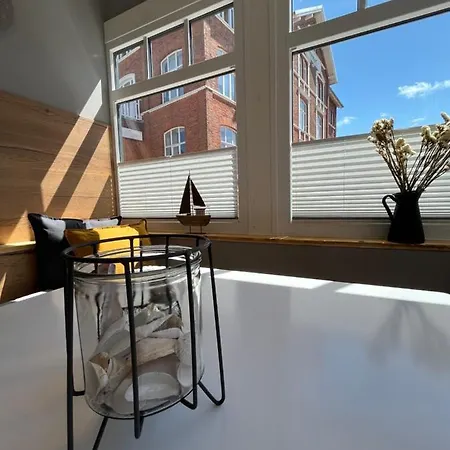 Strandhuus Nr8 Apartment